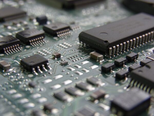 Decoding Innovation: The IT Software Engineers Blueprint