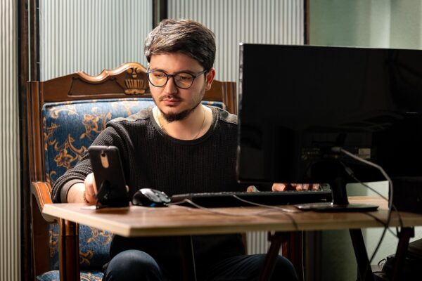 Beyond The Algorithm: Techs Untapped Leadership Paths